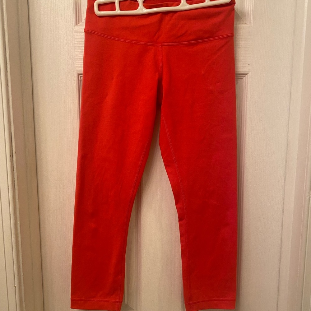 Wunder under low rise crops orange red 4